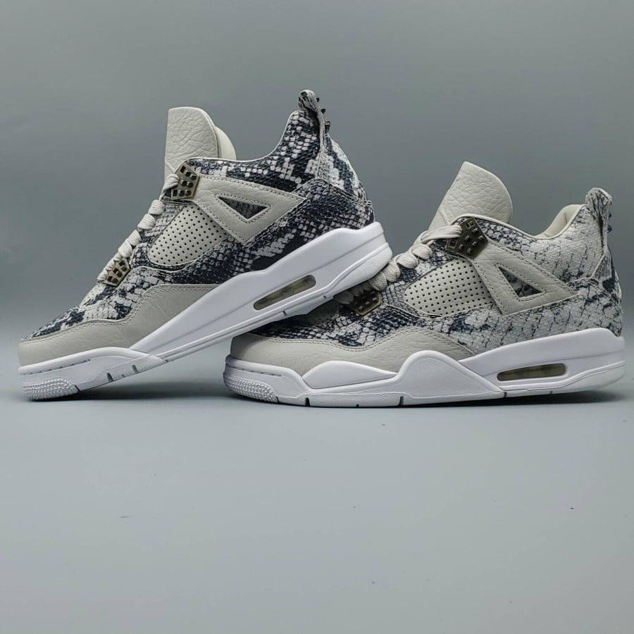 Air Jordan 4 Retro Premium