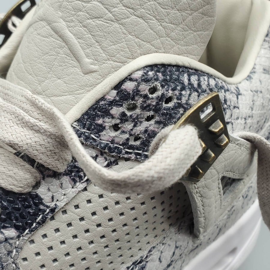 Air Jordan 4 Retro Premium