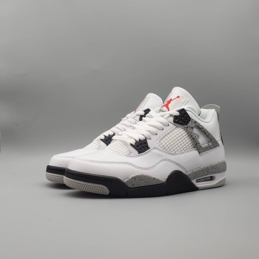 Air Jordan 4 Retro OG
