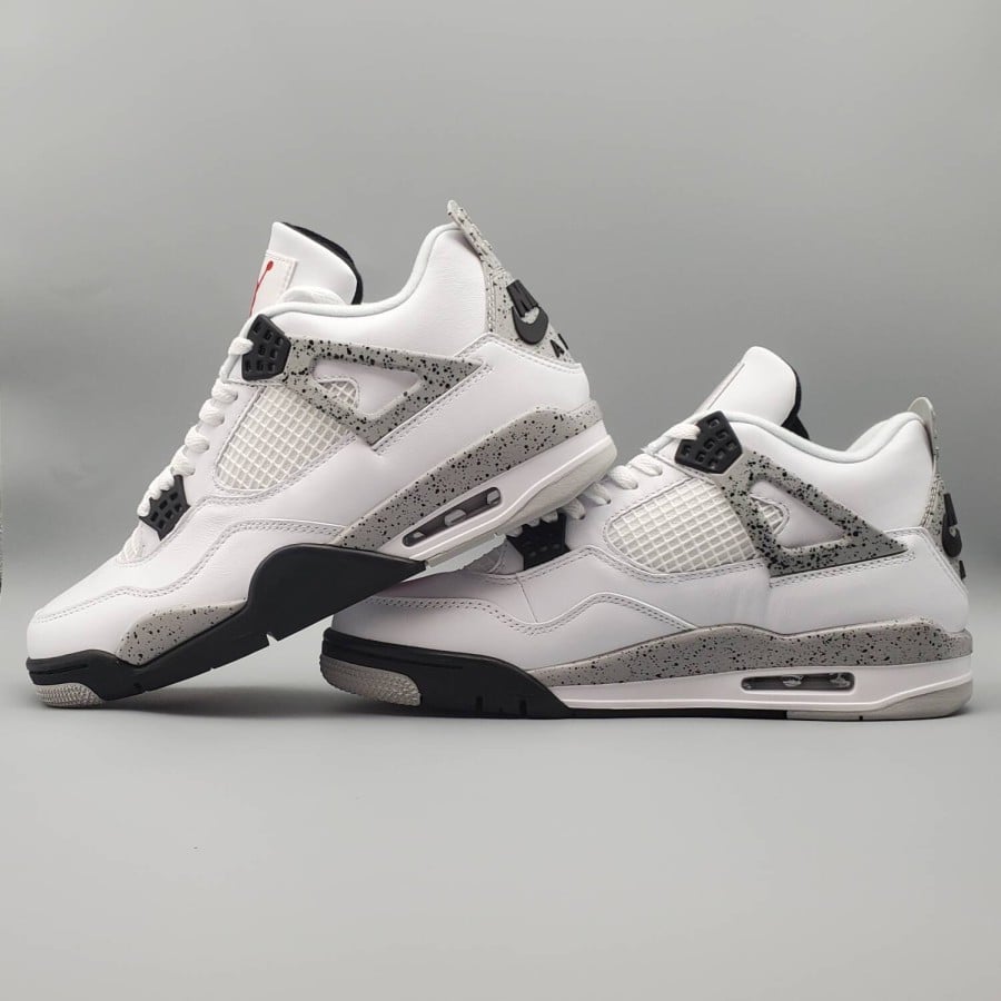Air Jordan 4 Retro OG