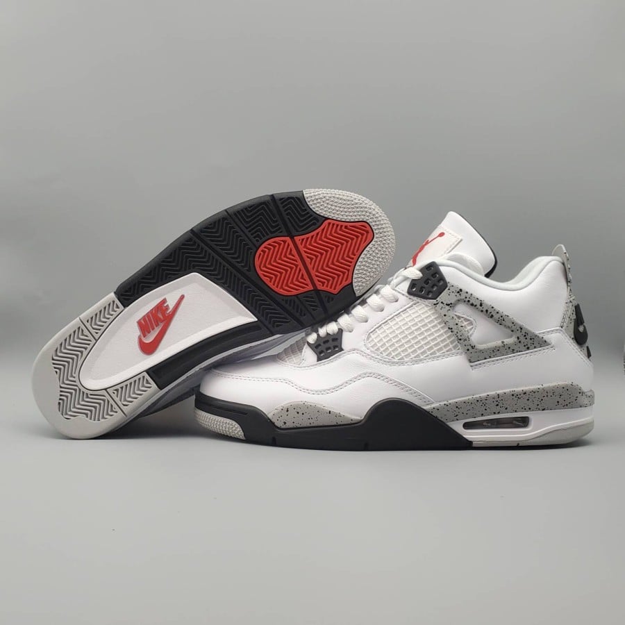 Air Jordan 4 Retro OG