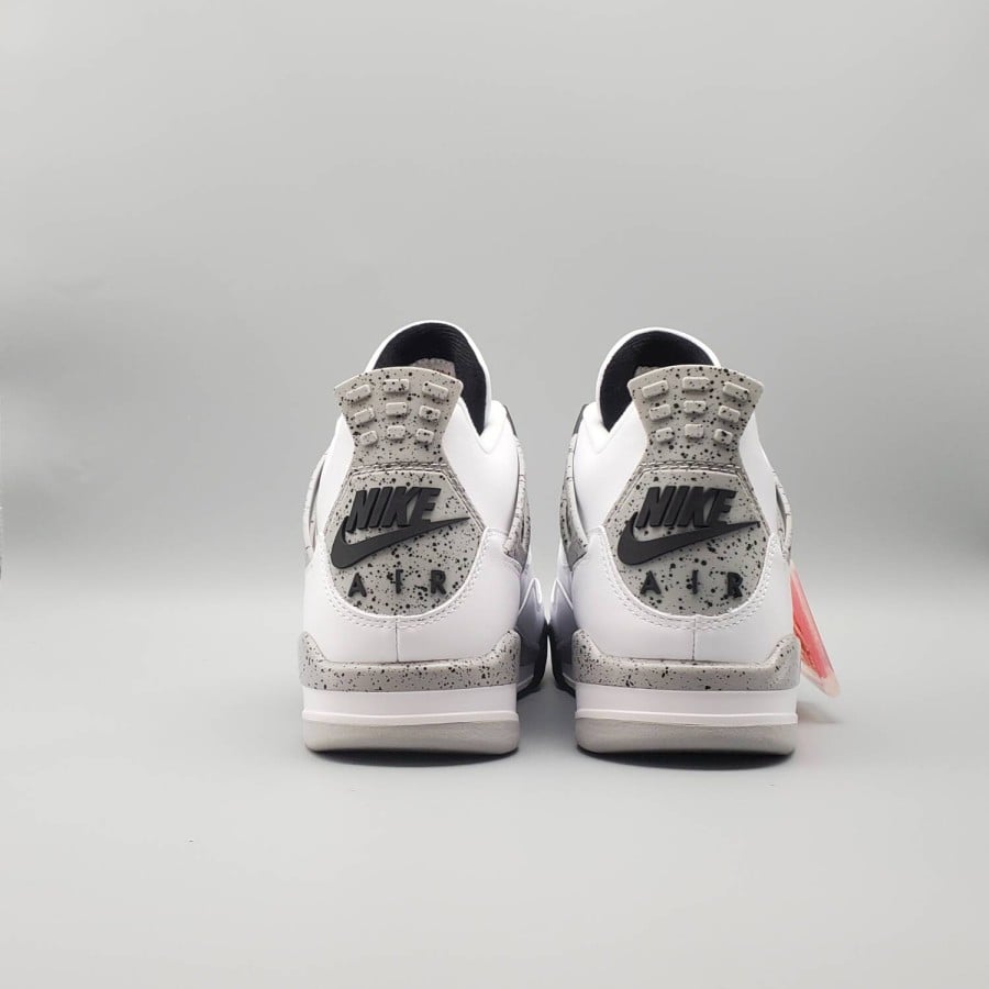 Air Jordan 4 Retro OG