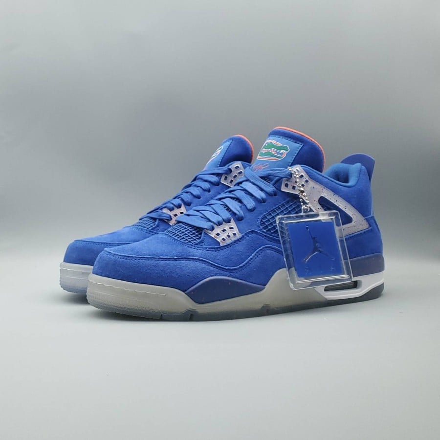 Air Jordan 4 Retro 