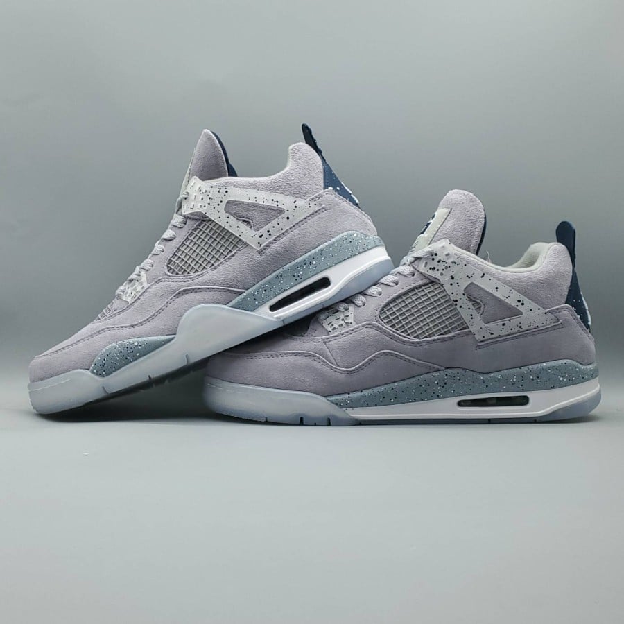 Air Jordan 4 Retro