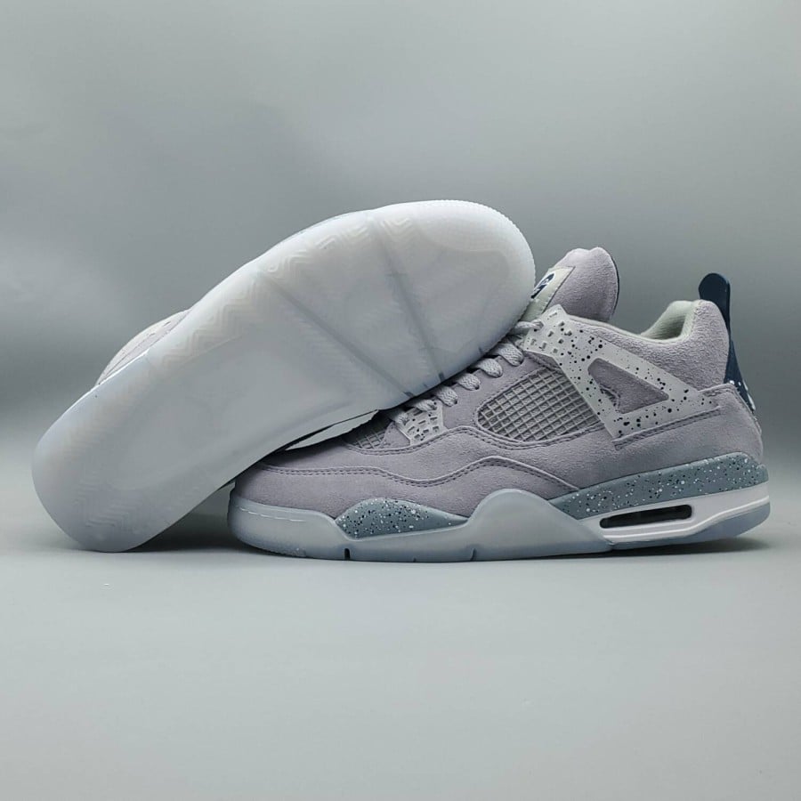 Air Jordan 4 Retro