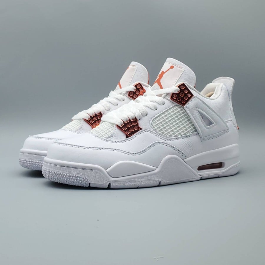 Air Jordan 4 Retro