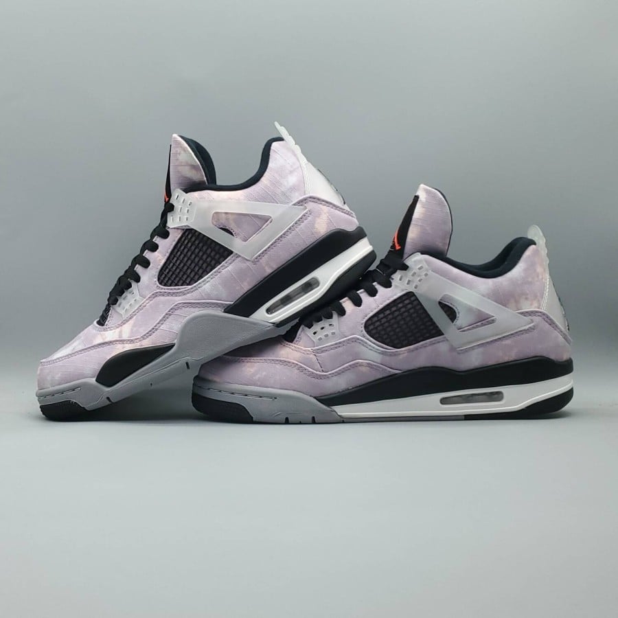 Air Jordan 4 Retro