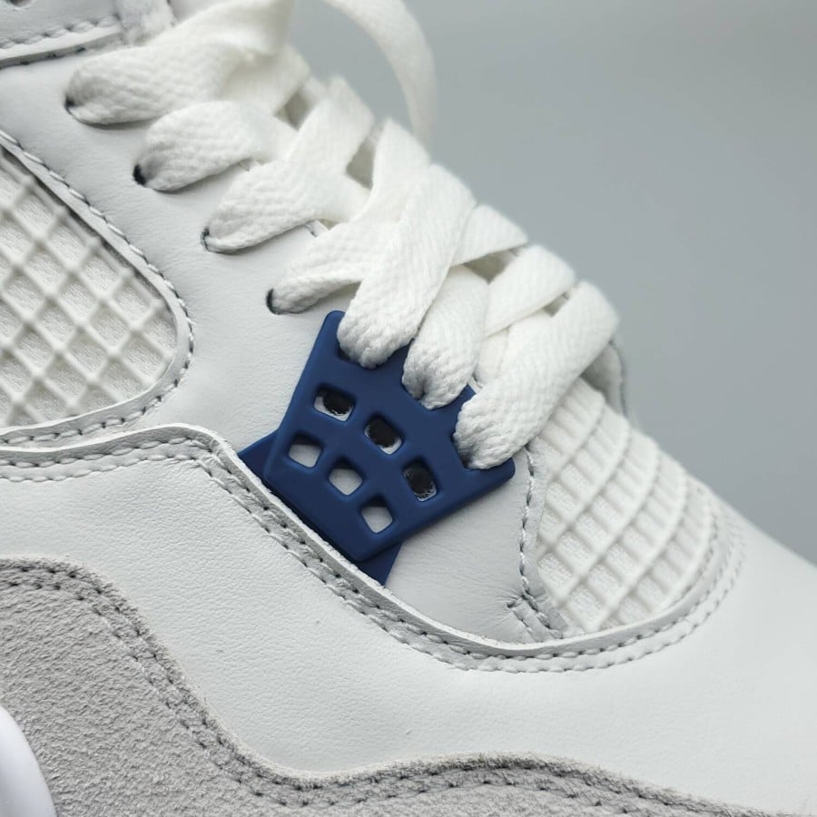 Nike SB x Air Jordan 4 Retro SP
