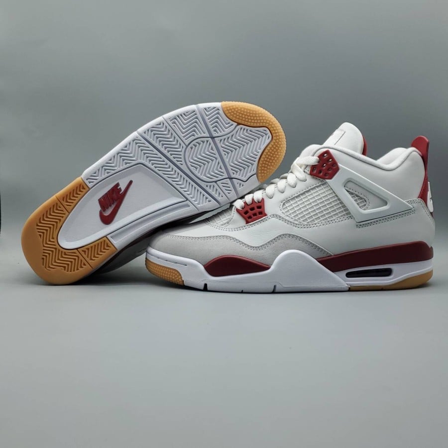 Nike SB x Air Jordan 4 Retro SP