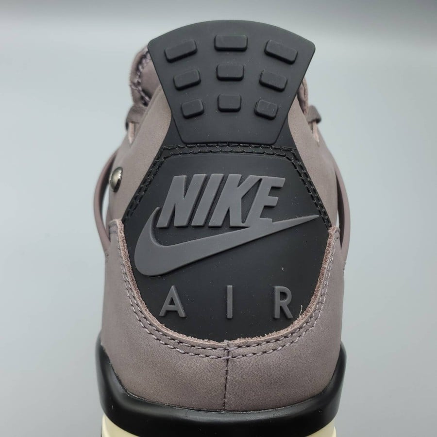A Ma Maniére x Air Jordan 4 Retro 