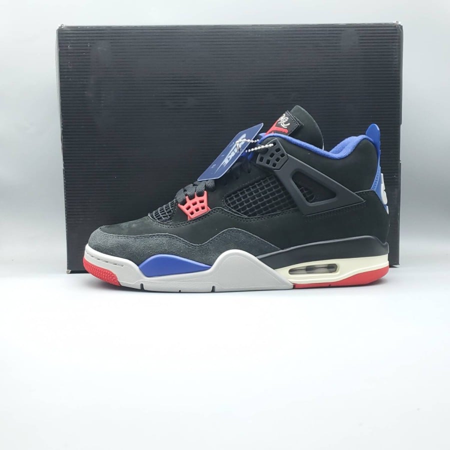 Air Jordan 4 Retro