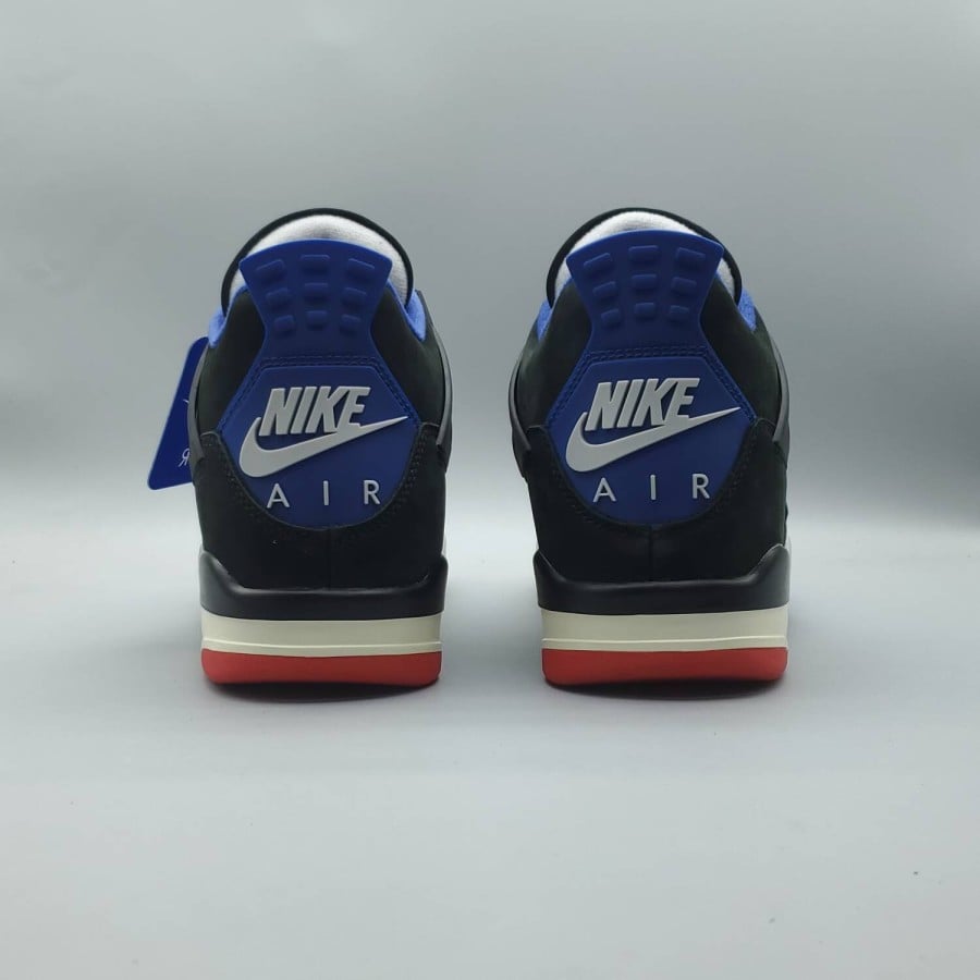 Air Jordan 4 Retro