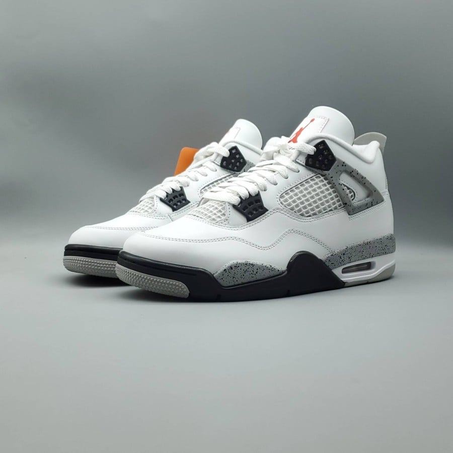 Air Jordan 4 Retro OG