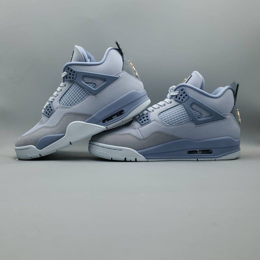 Air Jordan 4 Retro