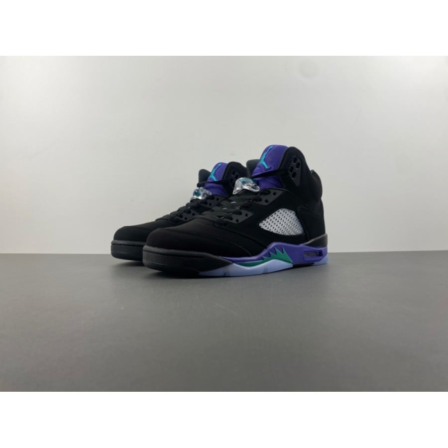 Air Jordan 5 Retro
