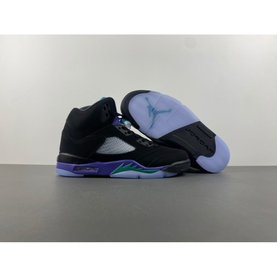 Air Jordan 5 Retro