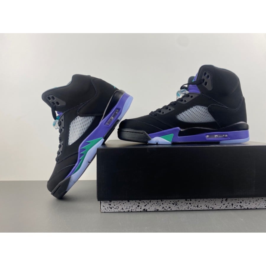 Air Jordan 5 Retro