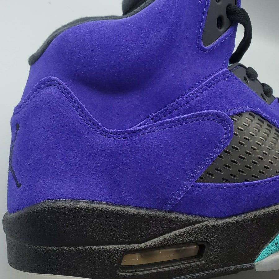 Air Jordan 5 Retro