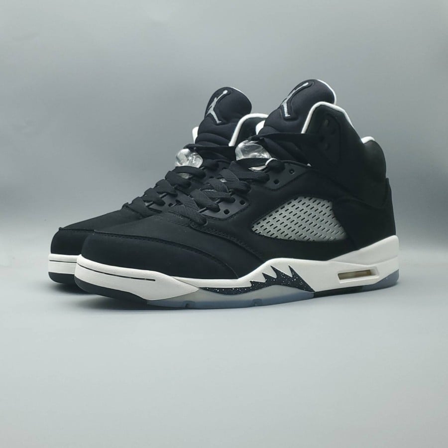Air Jordan 5 Retro