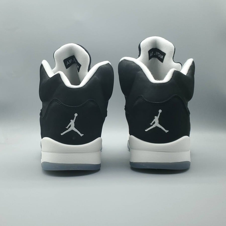Air Jordan 5 Retro