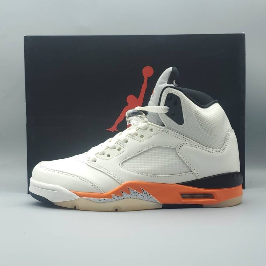Air Jordan 5 Retro