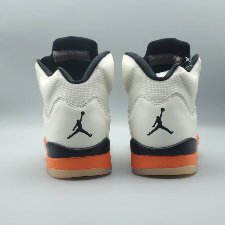 Air Jordan 5 Retro