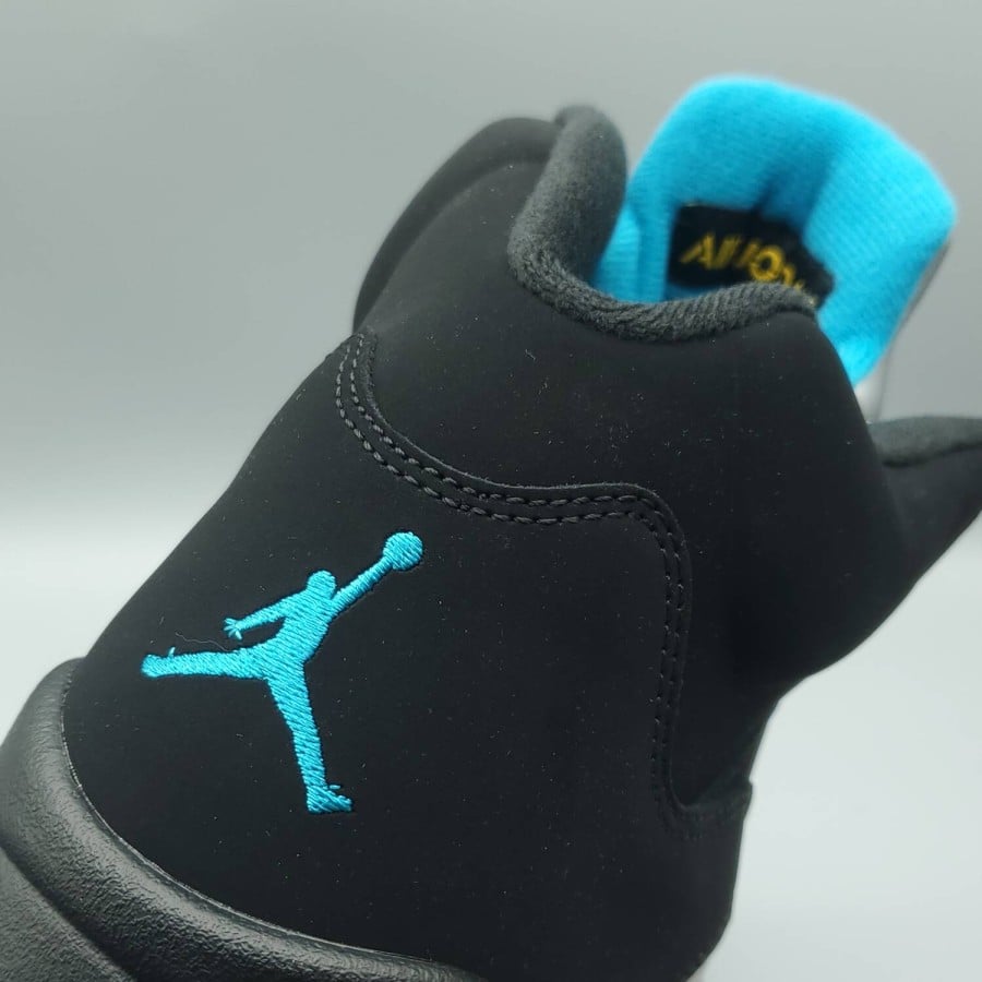 Air Jordan 5 Retro