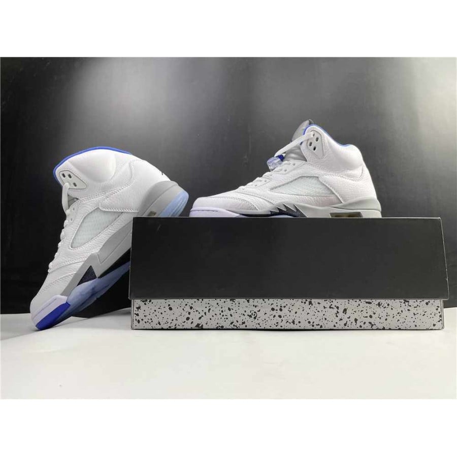 Air Jordan 5 Retro