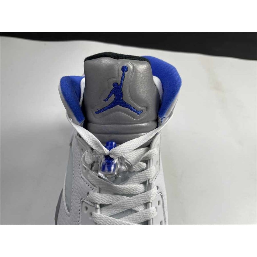 Air Jordan 5 Retro