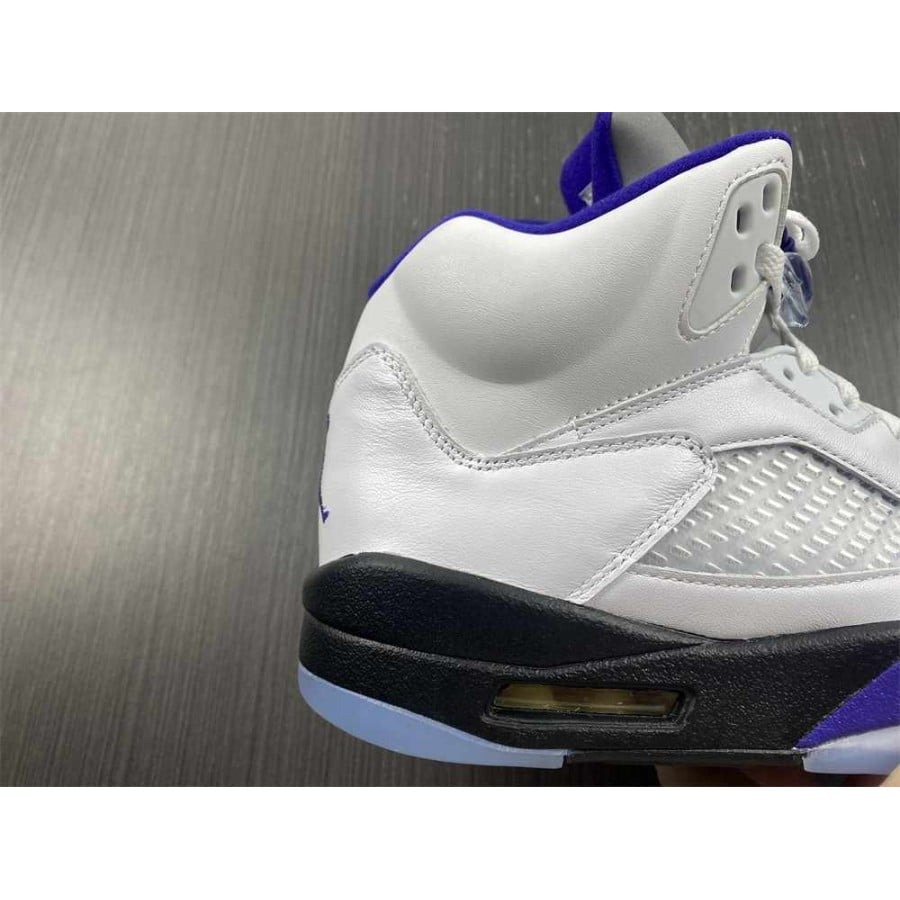 Air Jordan 5 Retro
