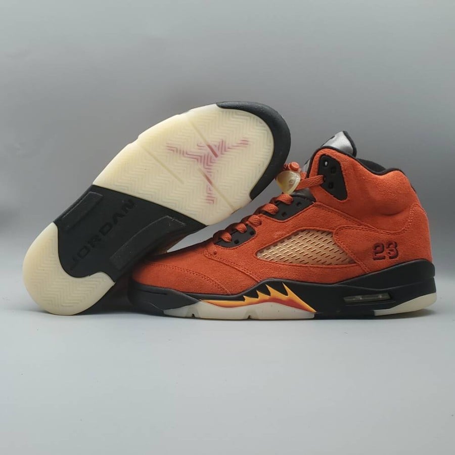 Wmns Air Jordan 5 Retro