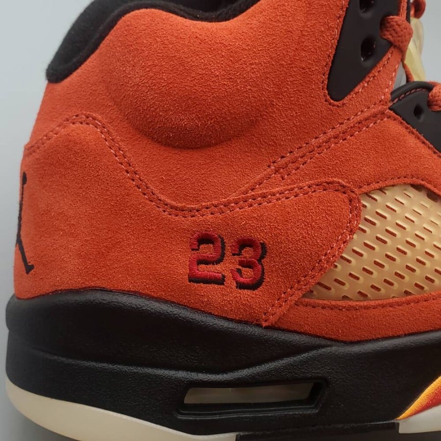 Wmns Air Jordan 5 Retro