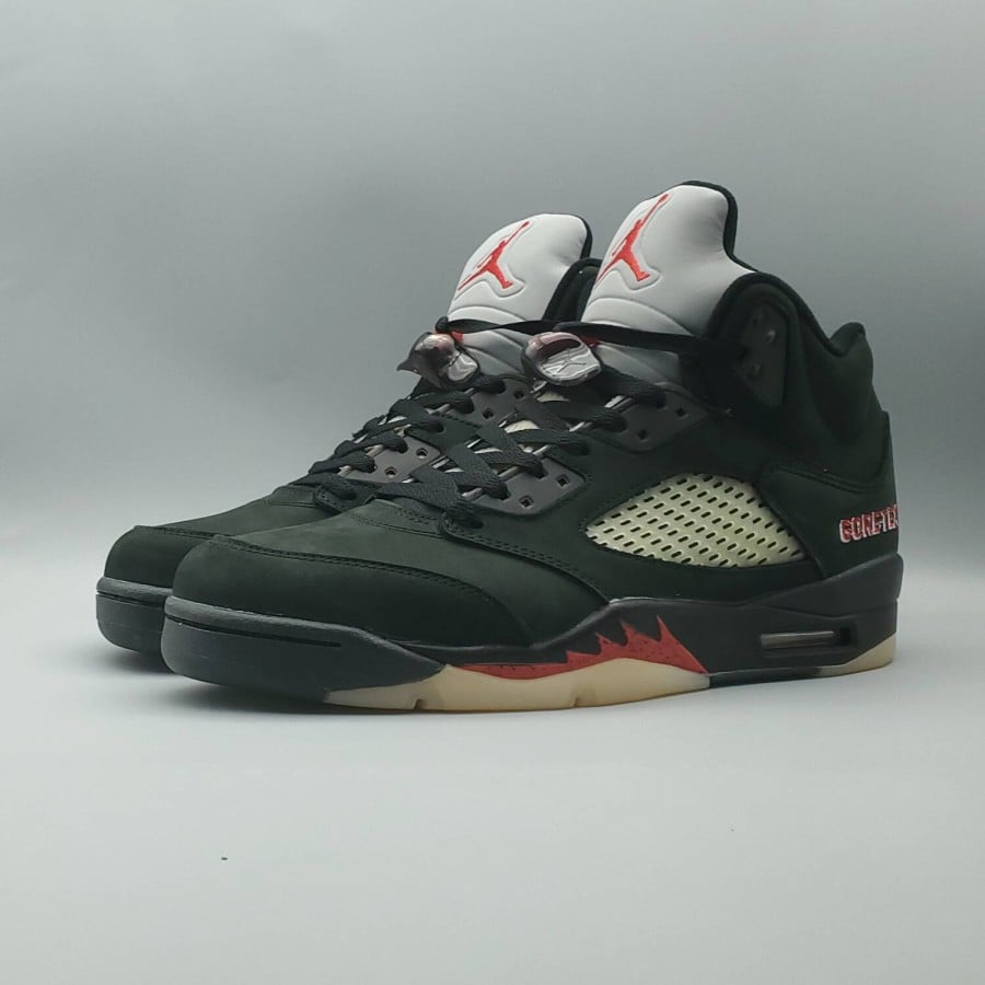 Wmns Air Jordan 5 GORE-TEX