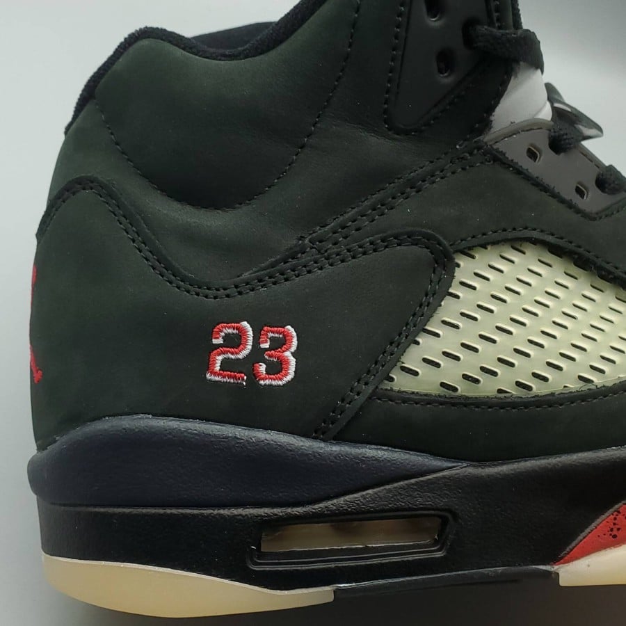 Wmns Air Jordan 5 GORE-TEX