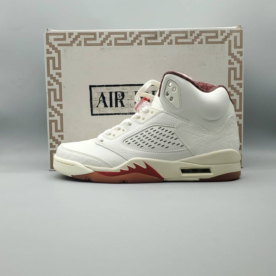Air Jordan 5 Retro
