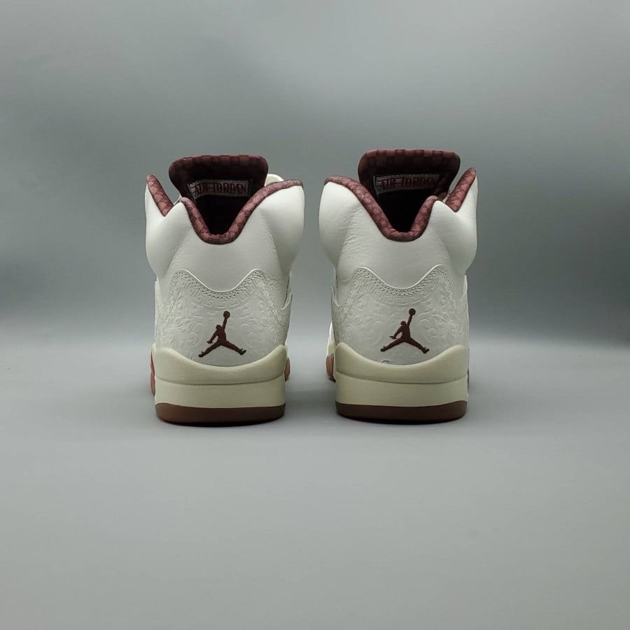 Air Jordan 5 Retro