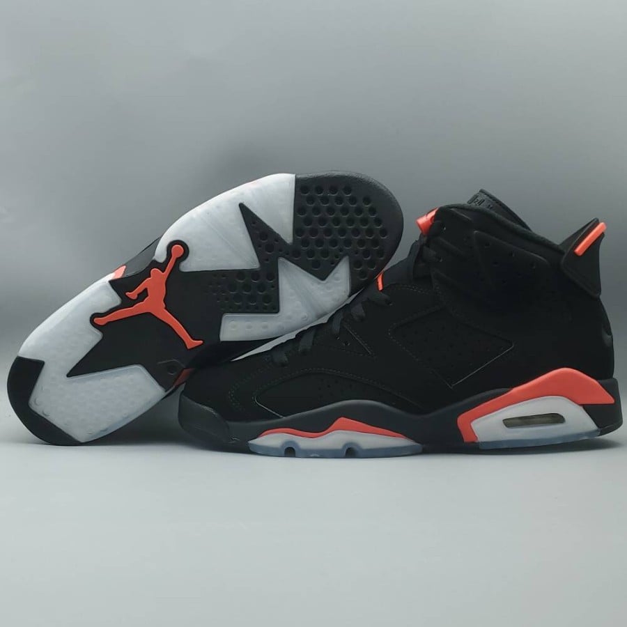 Air Jordan 6 Retro 