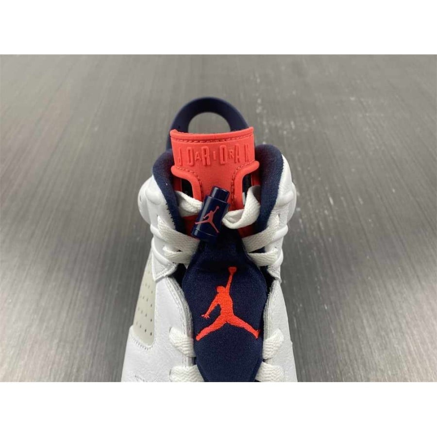 Air Jordan 6 Retro