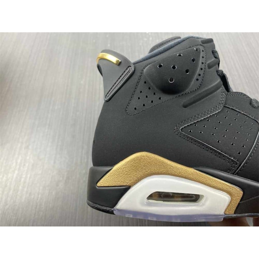 Air Jordan 6 Retro