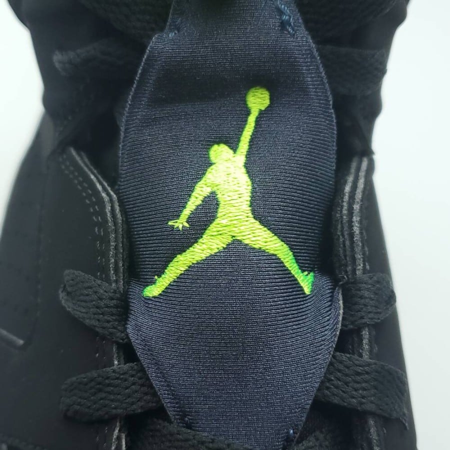 Air Jordan 6 Retro