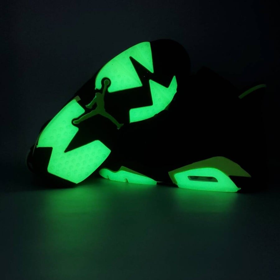 Air Jordan 6 Retro