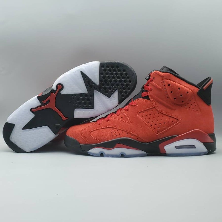 Air Jordan 6 Retro