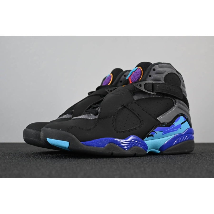 Air Jordan 8 Retro