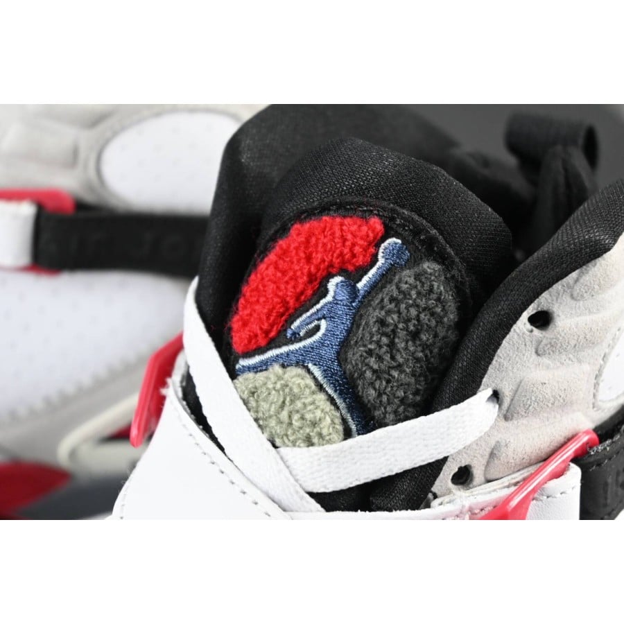 Air Jordan 8 Retro