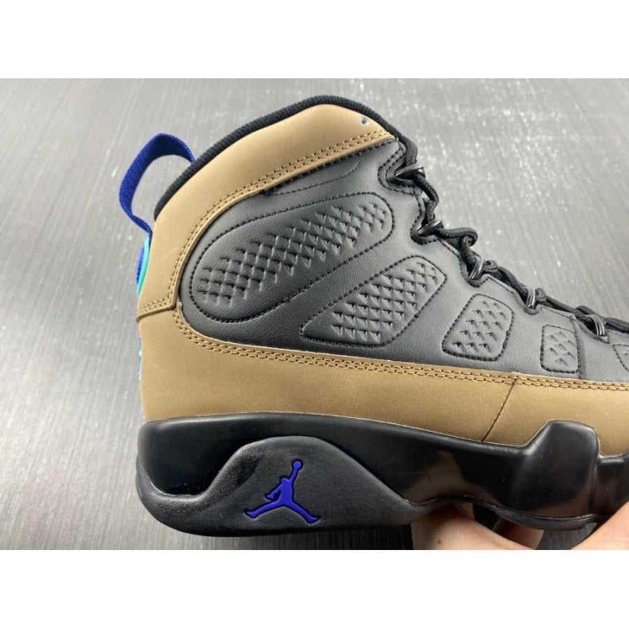 Air Jordan 9 Retro 