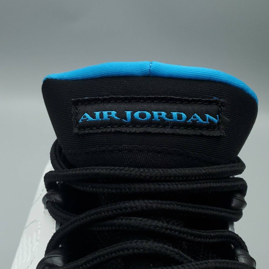 Air Jordan 9 Retro 