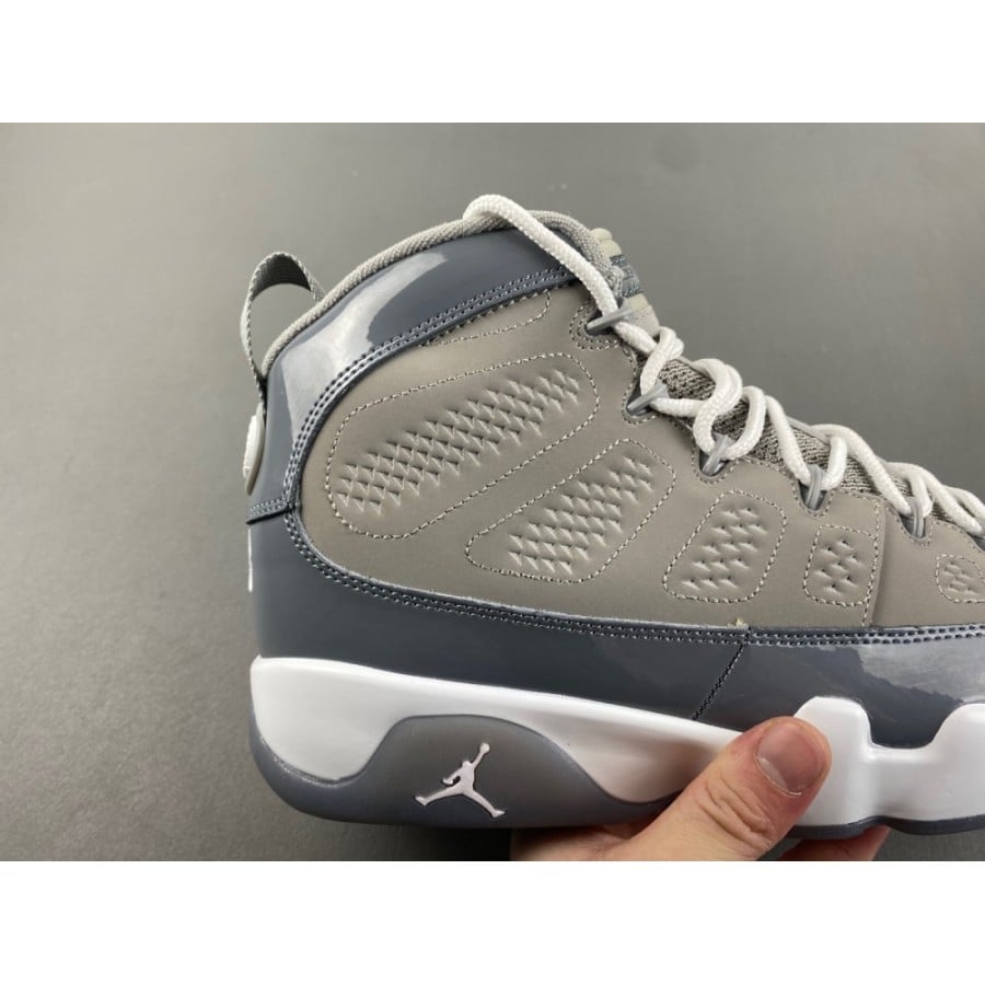 Air Jordan 9 Retro 