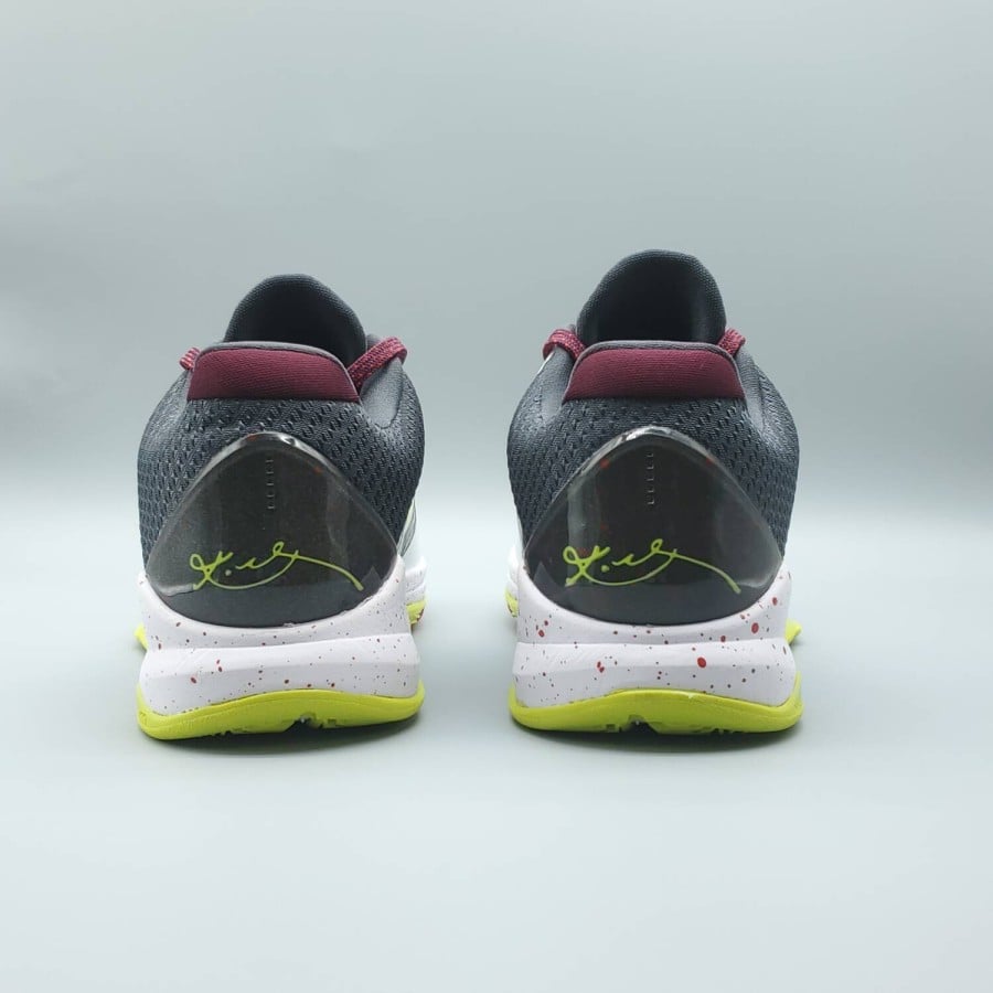 Zoom Kobe 5 Protro