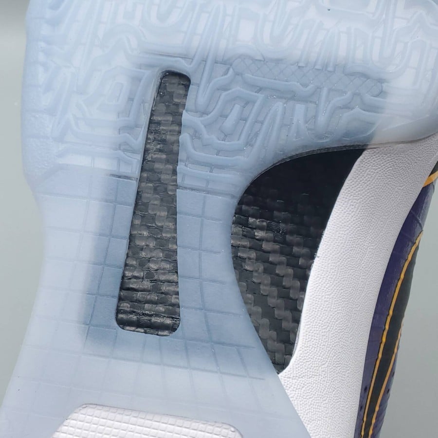 Zoom Kobe 5 Protro
