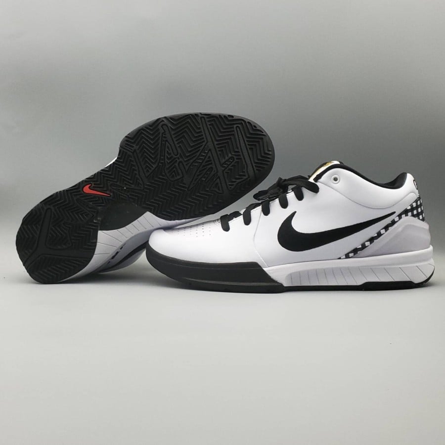 Zoom Kobe 4 Protro